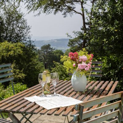 Outside Dining Self Catering Malvern Hills